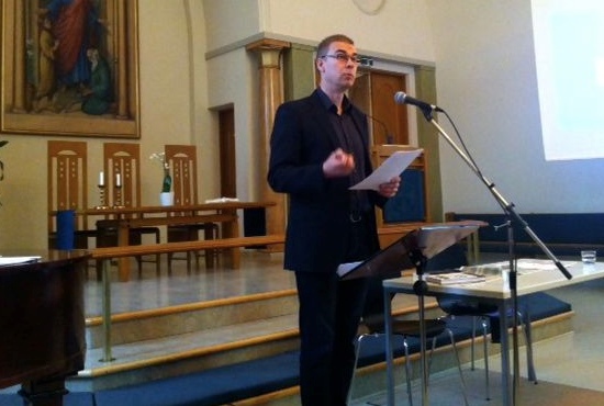 FS:s ordförande Jan Edström höll ett inledande anförande om frikyrkans roll i ett förändrat samhälle.